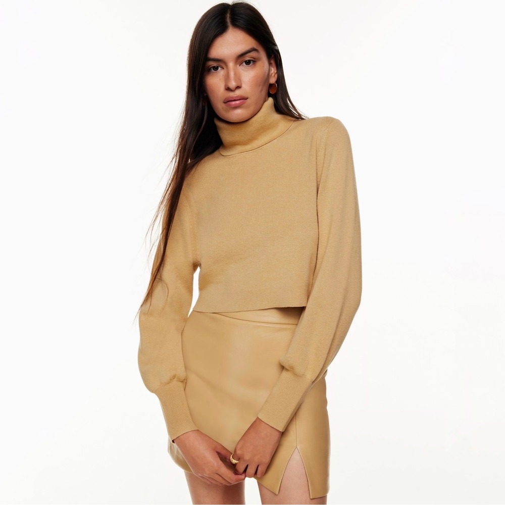 Aritzia | Wilfred | Rebecca Crop Turtleneck Sweater Wool Cotton‎ Size M